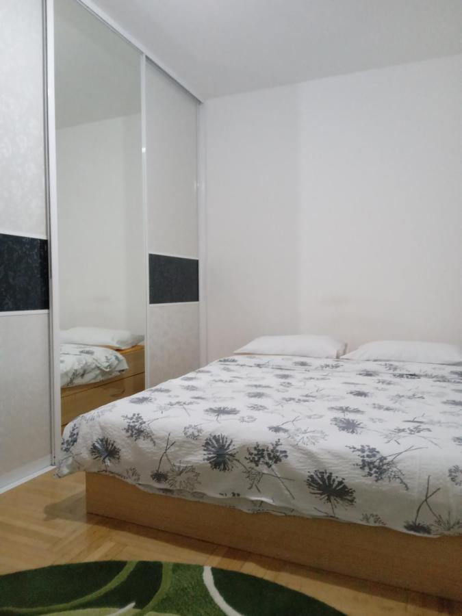 Apartman Peace Apartment Sarajevo Ngoại thất bức ảnh