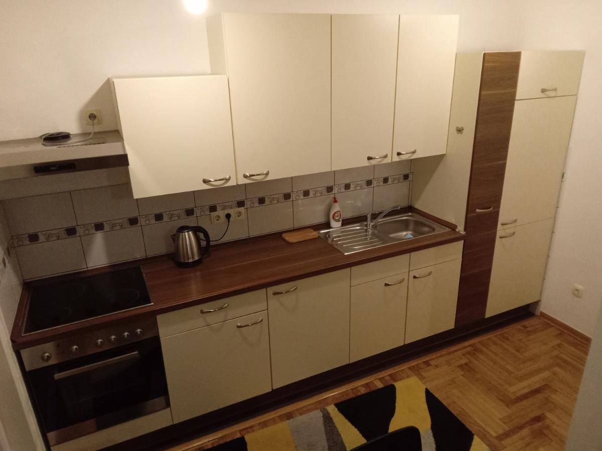 Apartman Peace Apartment Sarajevo Ngoại thất bức ảnh